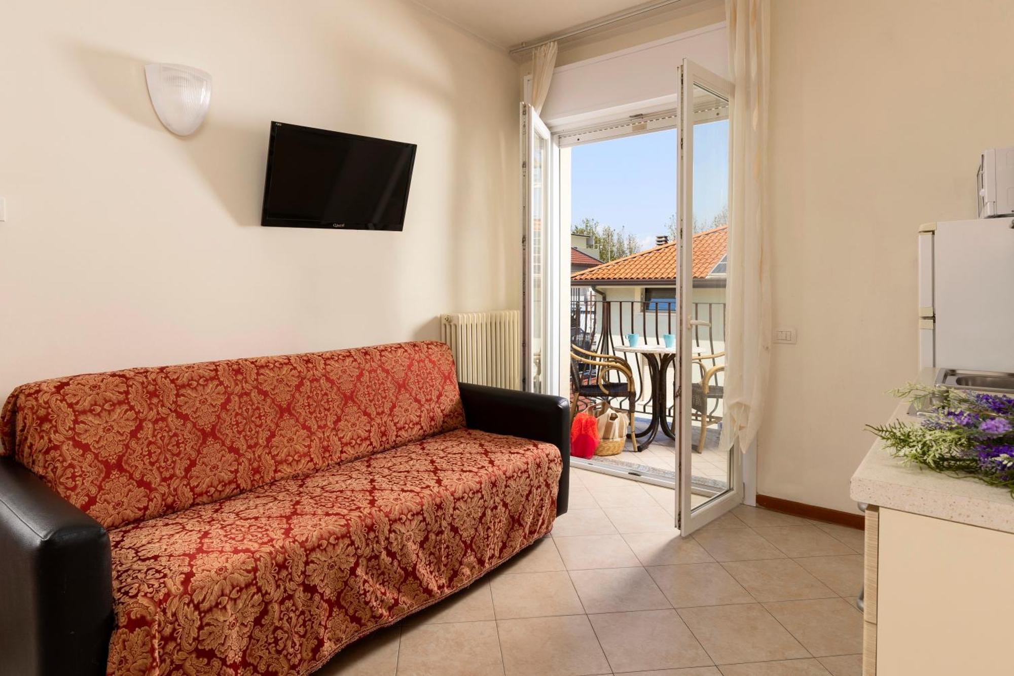 Residence Uno Studio&Suites 里米尼 外观 照片